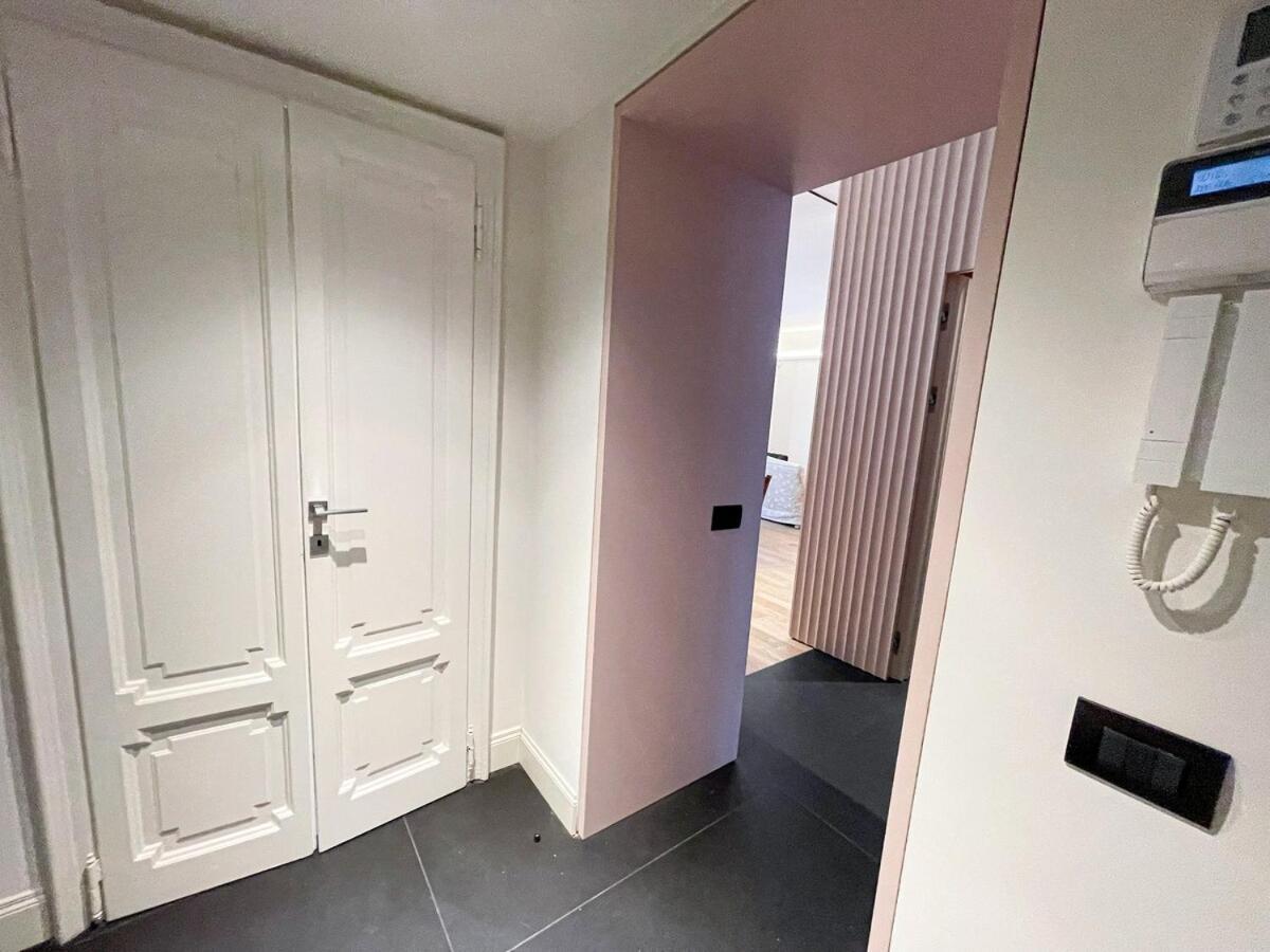 Luxury Penthouse - 5 Min To Duomo Apartment *