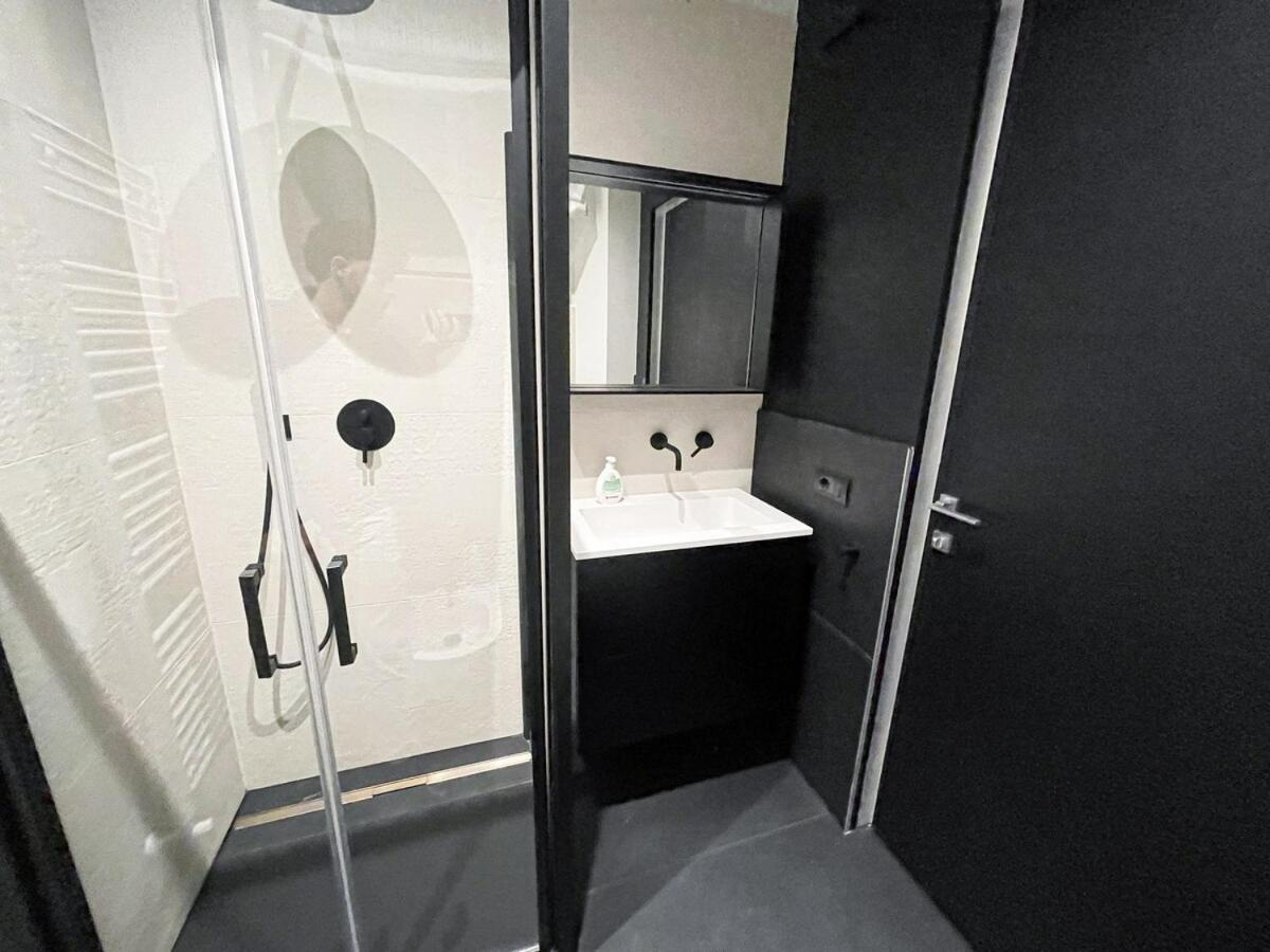 Luxury Penthouse - 5 Min To Duomo